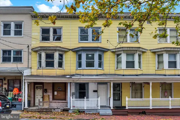 132 N 8th St, SHAMOKIN, PA 17872