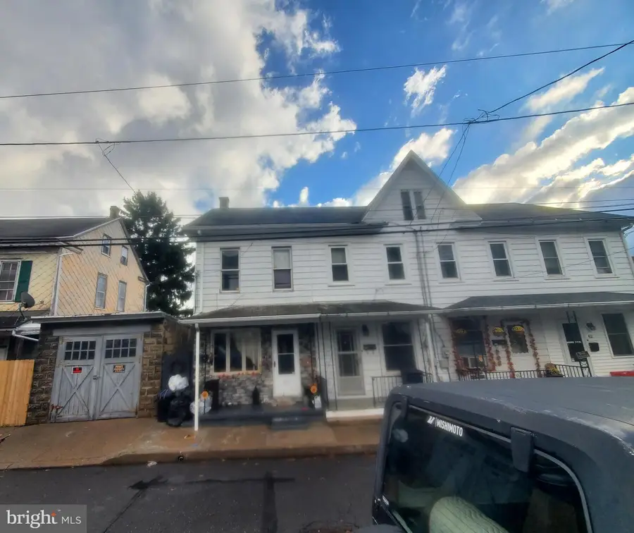 418 E Cameron St, Shamokin, PA 17872 - Image #2