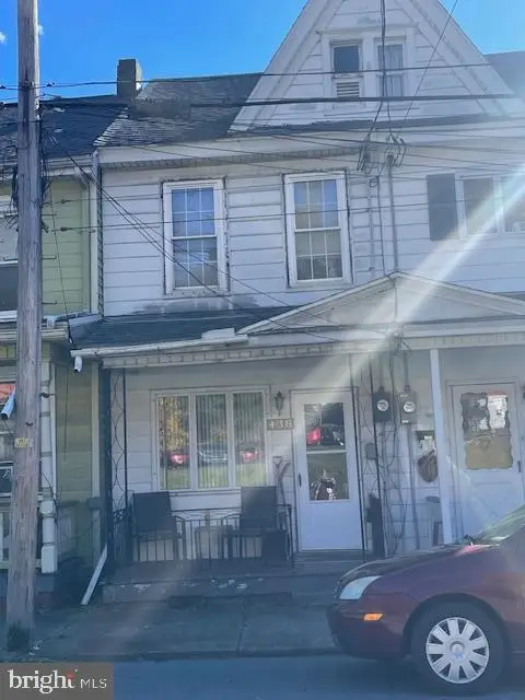 438 E Columbia Ave, Mount Carmel, PA 17851 - Image #1