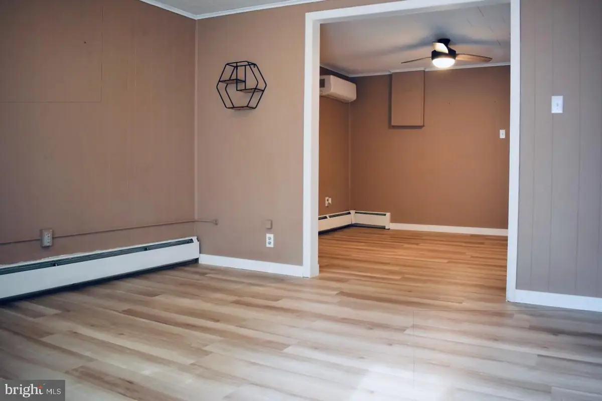 1551 Holly St W, Coal Township, PA 17866 - Image #1