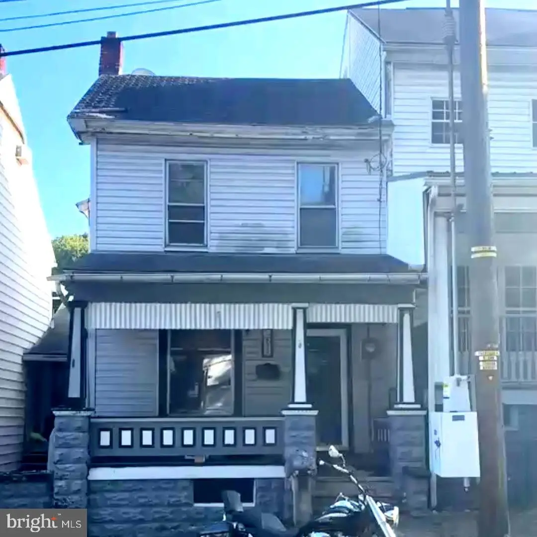 838 W Pine St, Coal Township, PA 17866 - Image #1