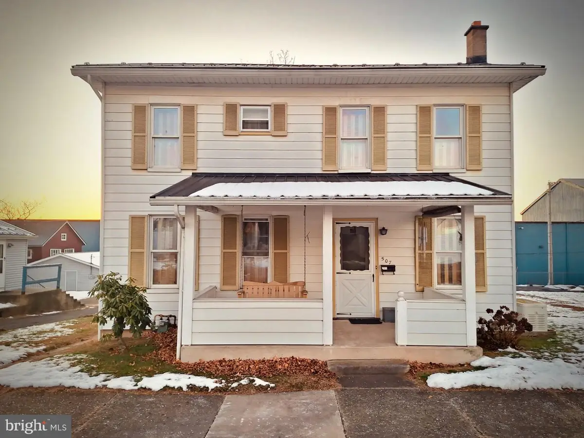 507 Liberty St, Watsontown, PA 17777 - Image #1