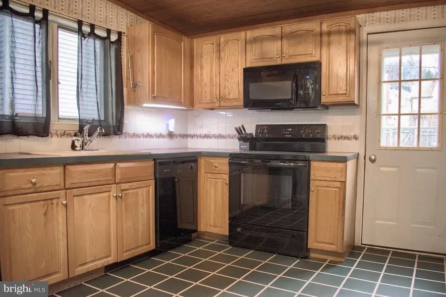 1015 Pearl N, Shamokin, PA 17872 - Image #3