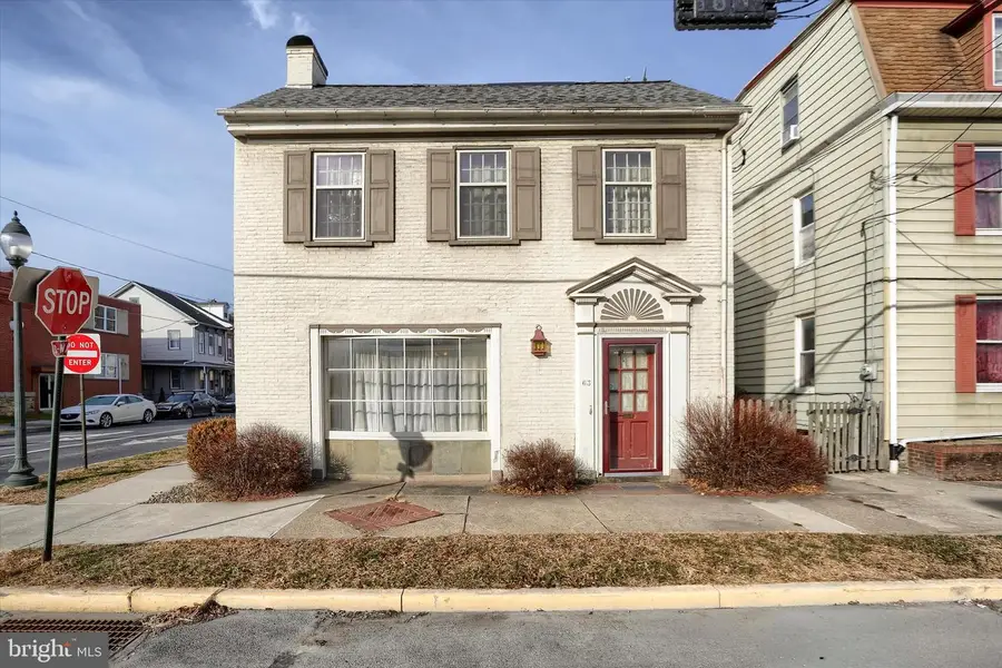 63 S 4th St, Sunbury, PA 17801 - #2