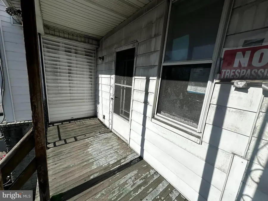 117 E Saylor St, Mount Carmel, PA 17851 - Image #3