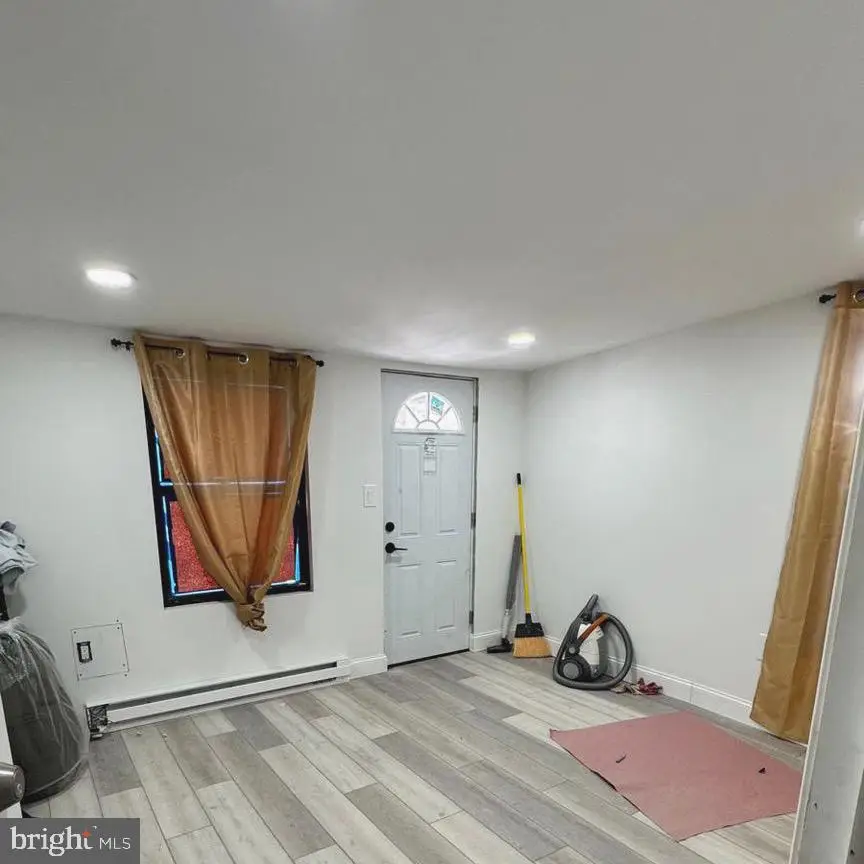 1040 Scott St, Kulpmont, PA 17834 - #3