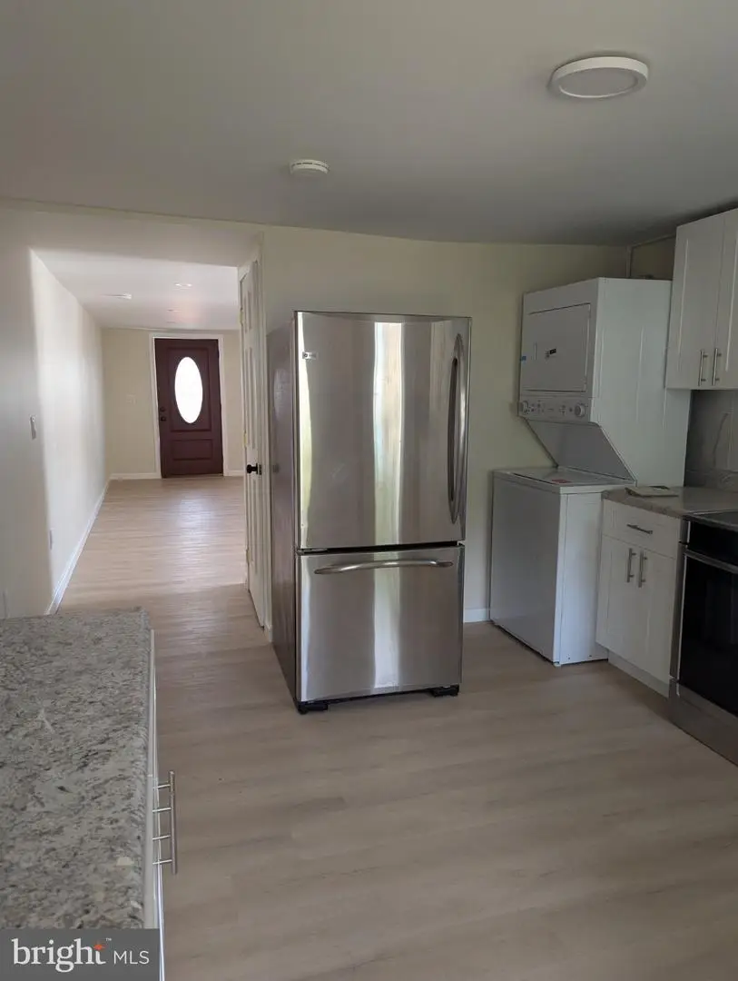 133 N Locust St, Mount Carmel, PA 17851 - #3