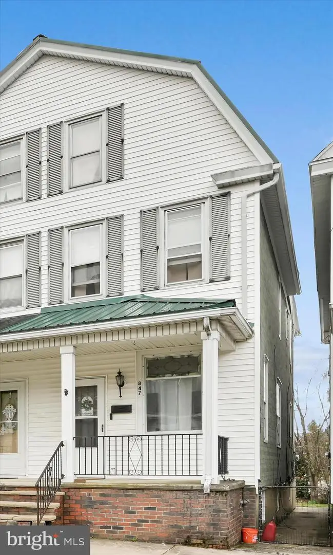 847 Pine St, Kulpmont, PA 17834 - #3