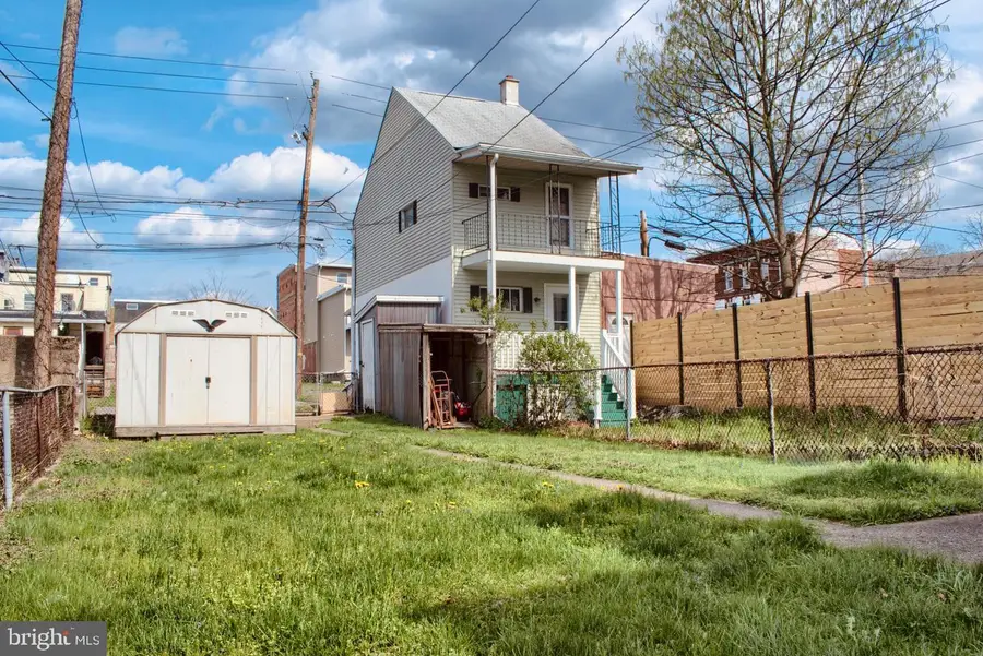 143 Maple S, Mount Carmel, PA 17851 - #2