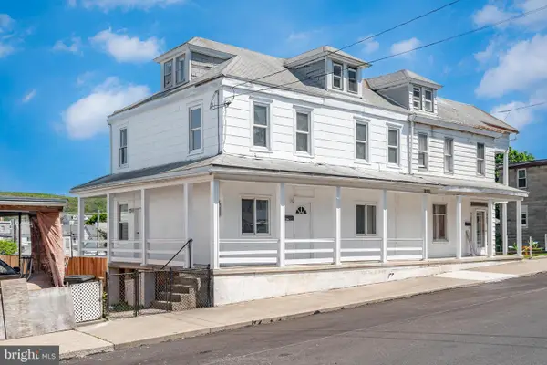 335 W 6th St, MOUNT CARMEL, PA 17851