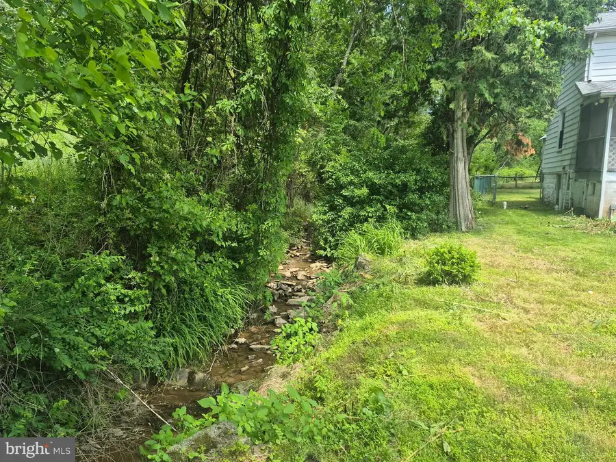 147 Crissinger Hill Rd, Sunbury, PA 17801 - #2