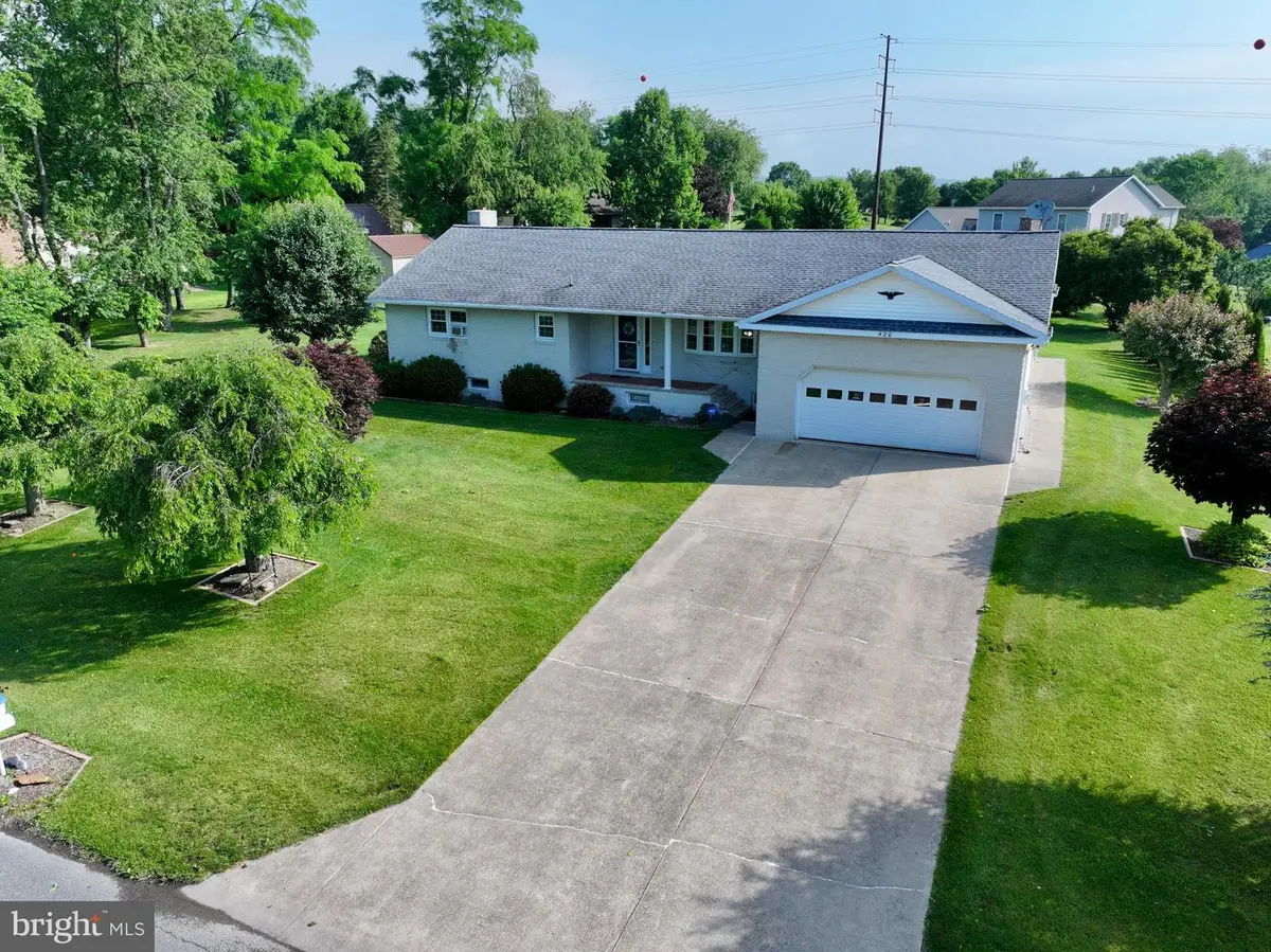 420 Lincoln St, Northumberland, PA 17857 - #1