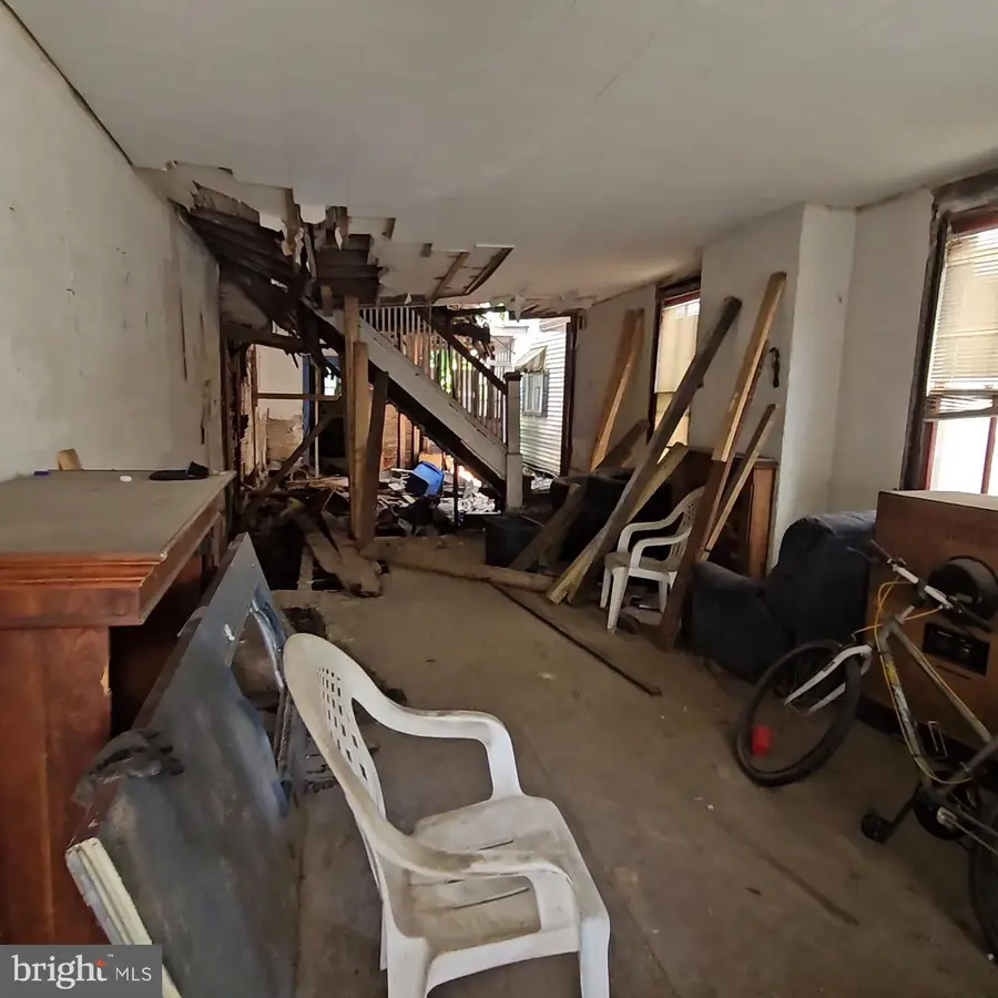 15 N 7th St, Shamokin, PA 17872 - #2