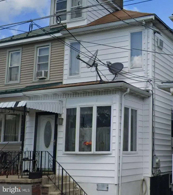 636 Scott St, Kulpmont, PA 17834 - #1
