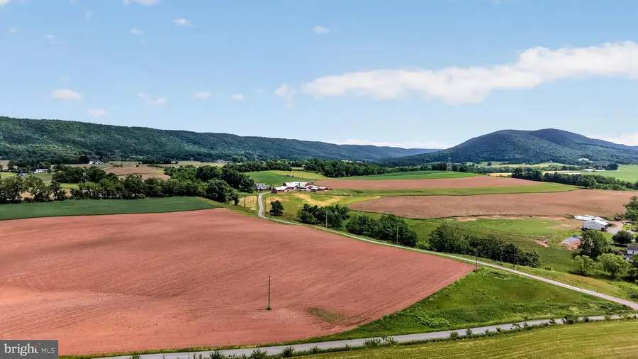 275 Rakers Ln, Dornsife, PA 17823 - #2