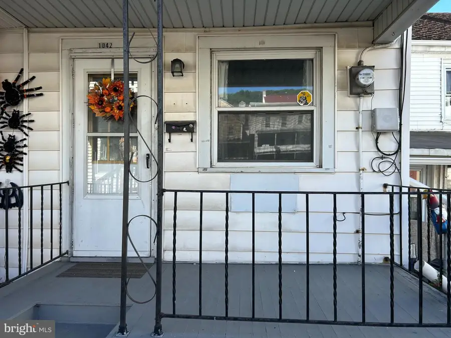 1042 W Water St, Coal, PA 17866 - #3