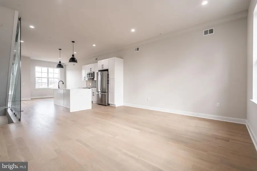 4030 Marilyn Dr, Philadelphia, PA 19131 - Image #2