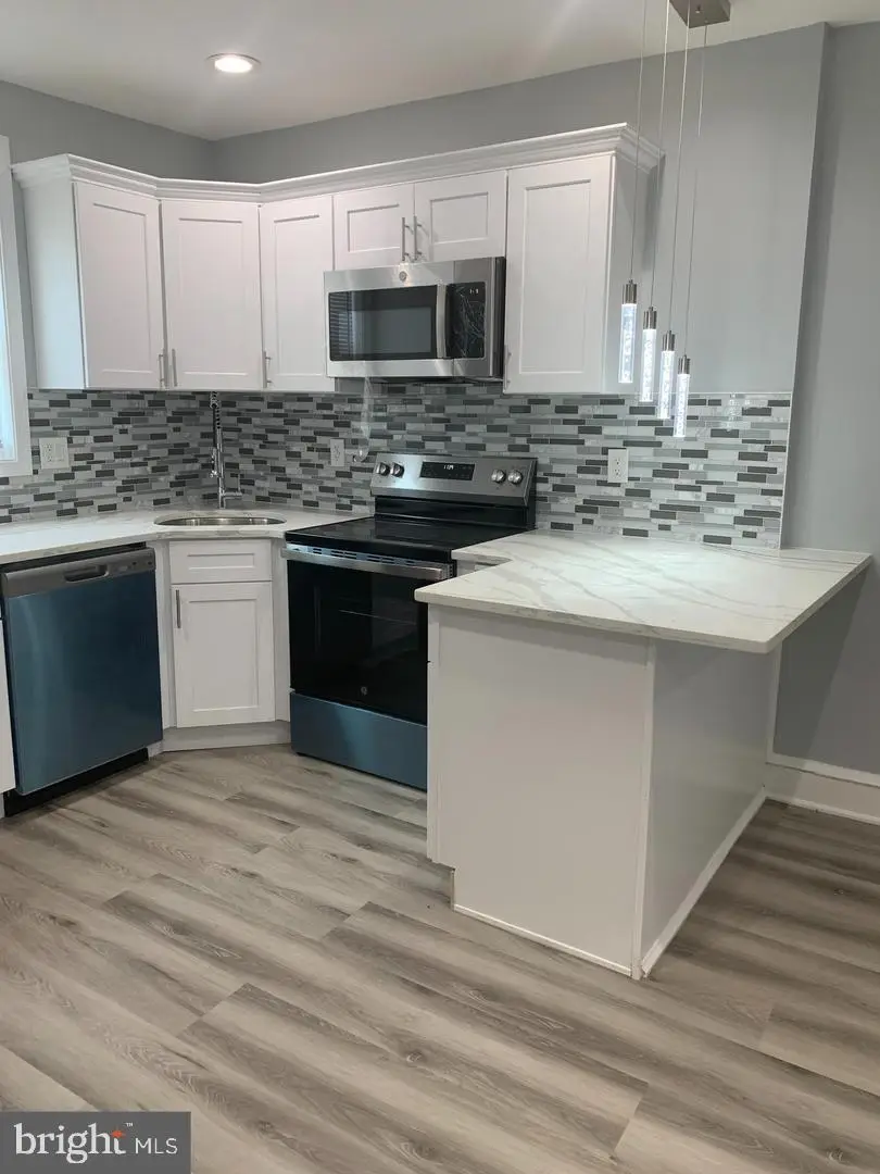 912 Anchor St, Philadelphia, PA 19124 - Image #2