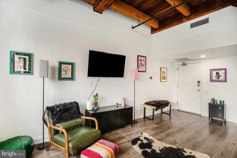 301 Race St #411, Philadelphia, PA 19106 - Image #2