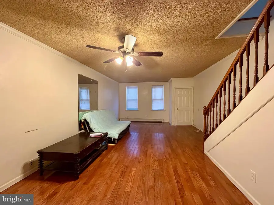 1748 S Chadwick St, Philadelphia, PA 19145 - Image #2