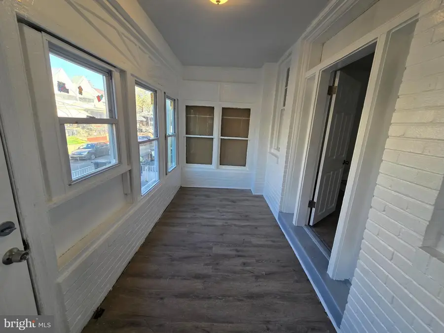 554 E Carver St, Philadelphia, PA 19120 - #2