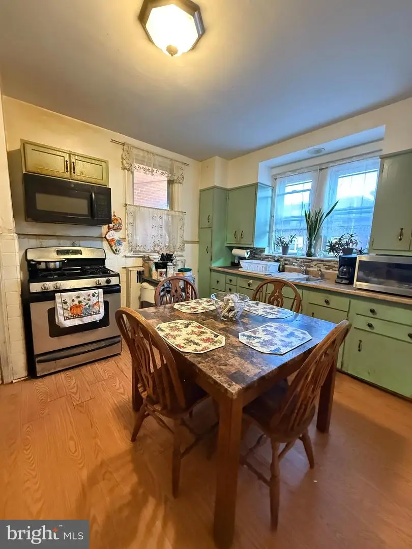 3346 Longshore Ave, Philadelphia, PA 19149 - Image #2