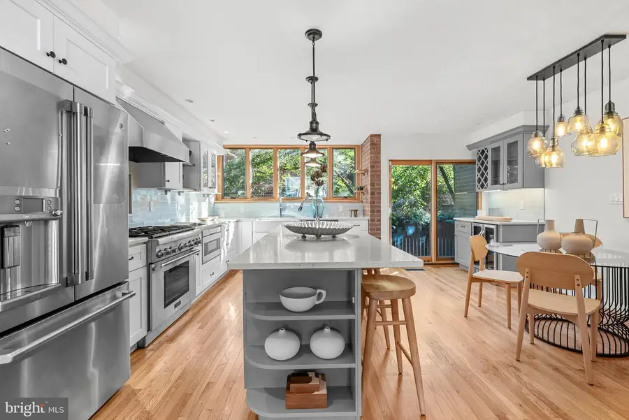 2033 Naudain St, Philadelphia, PA 19146 - Image #2