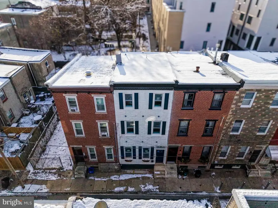 824 Leland St, Philadelphia, PA 19130 - Image #2