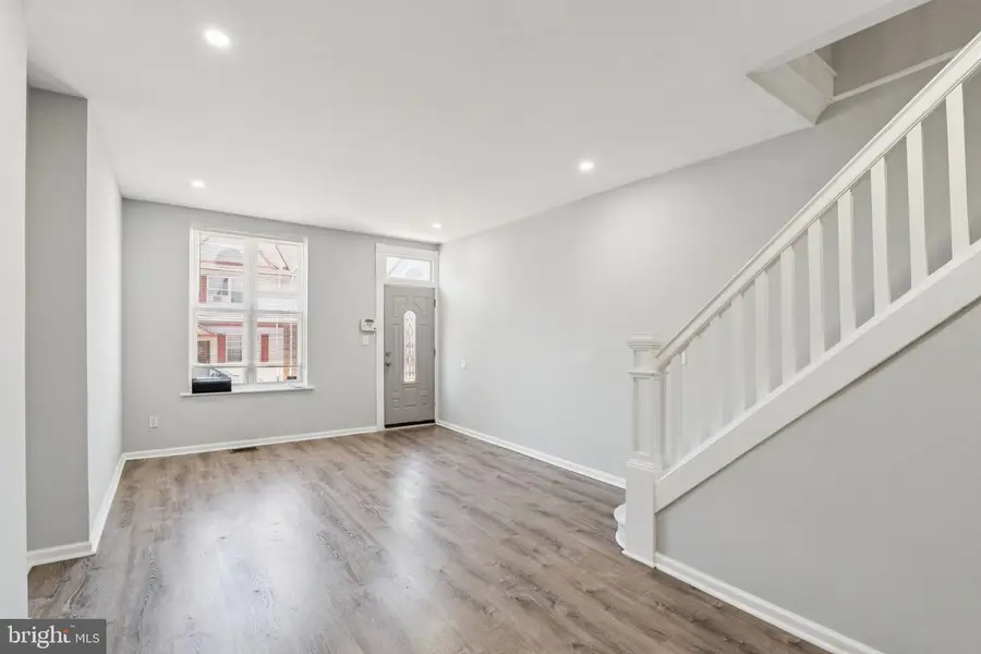 17 S 45th St, Philadelphia, PA 19104 - Image #2