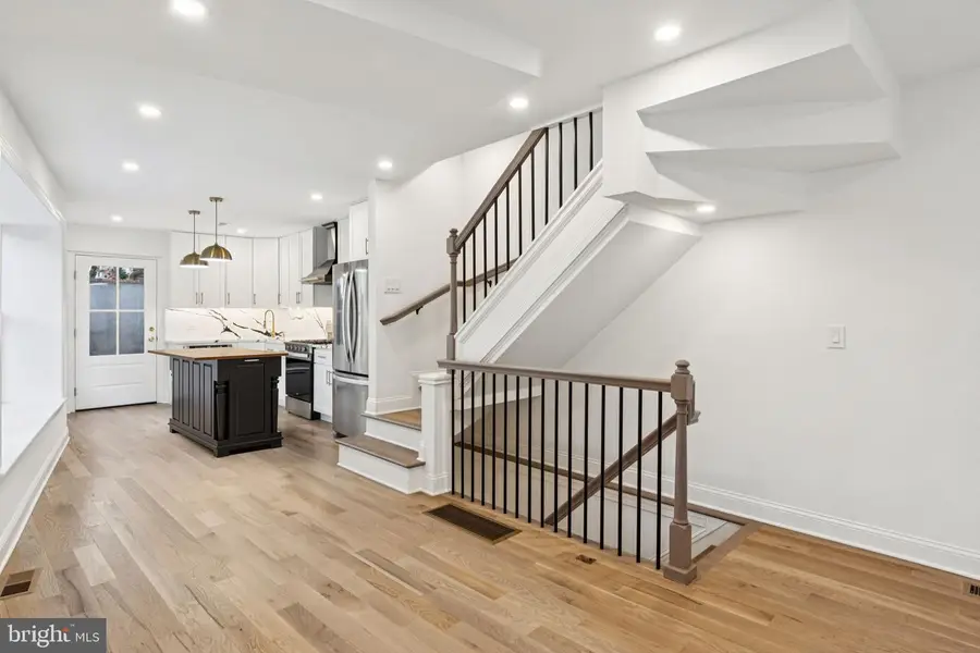 500 Clymer St, Philadelphia, PA 19147 - Image #2