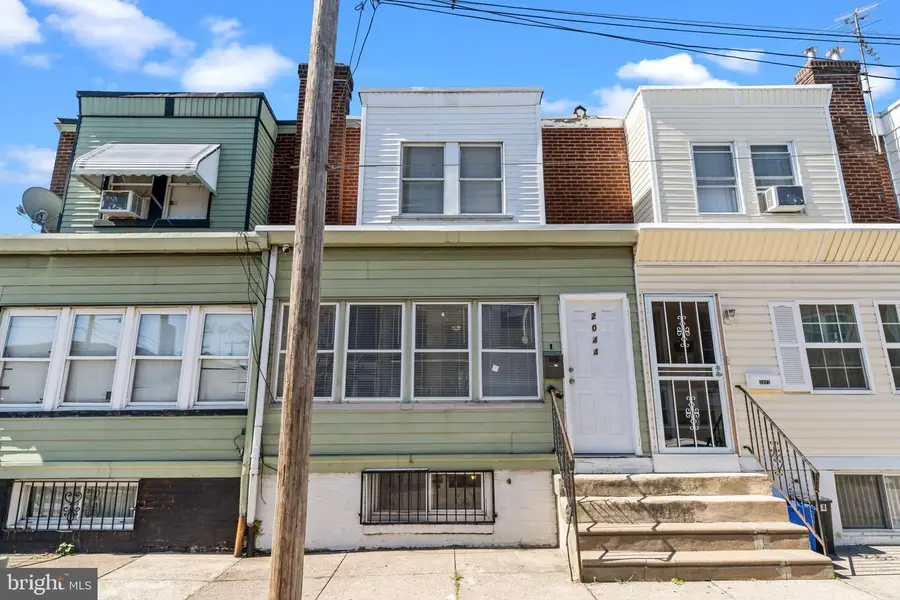 2044 S Bucknell St, Philadelphia, PA 19145 - Image #2