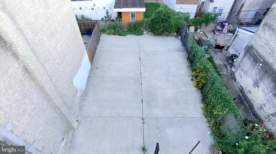 2035 N Lawrence St, Philadelphia, PA 19122 - Image #2