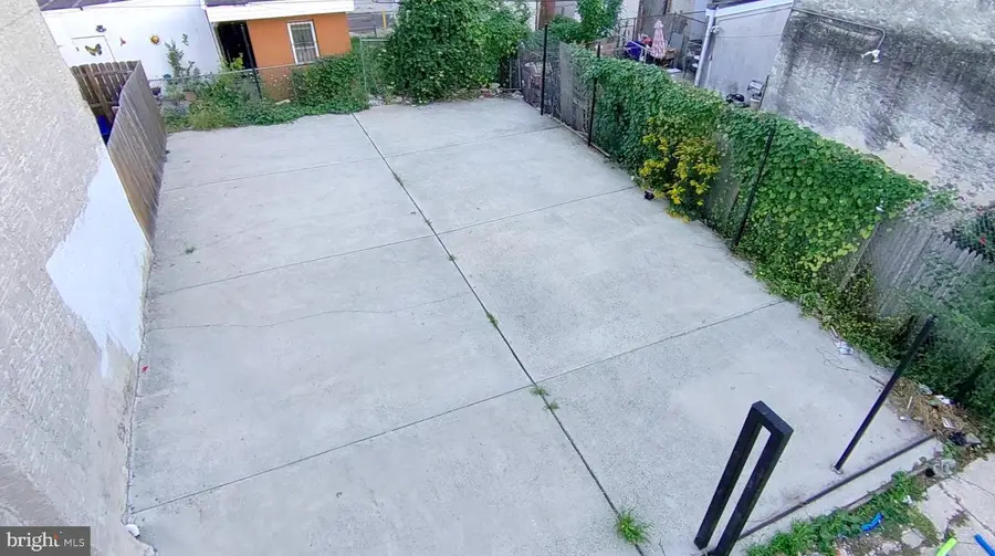 2035 N Lawrence St, Philadelphia, PA 19122 - Image #3