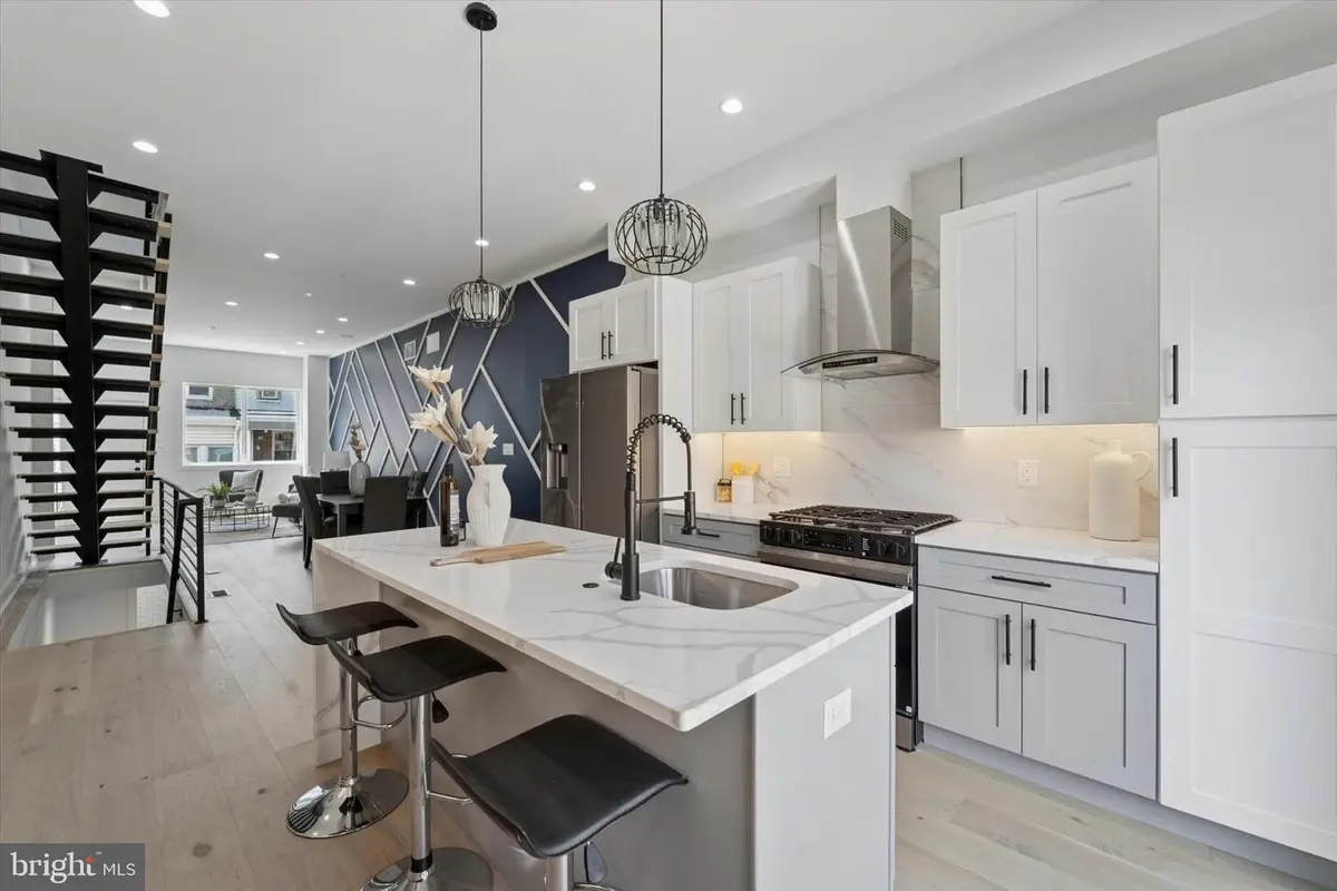 2751 E Pacific St, Philadelphia, PA 19134 - Image #1