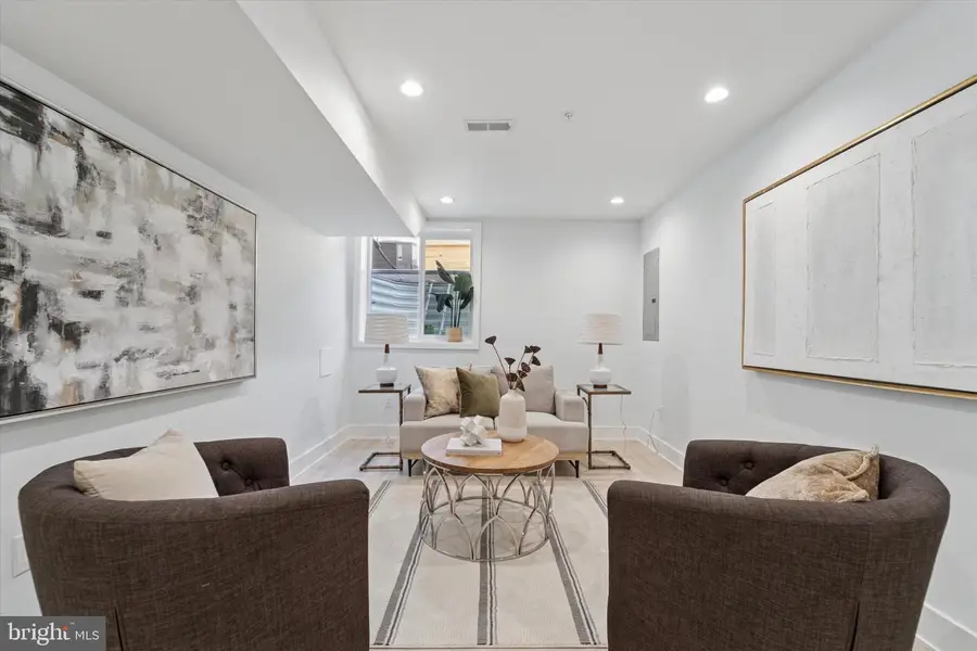 2751 E Pacific St, Philadelphia, PA 19134 - Image #2