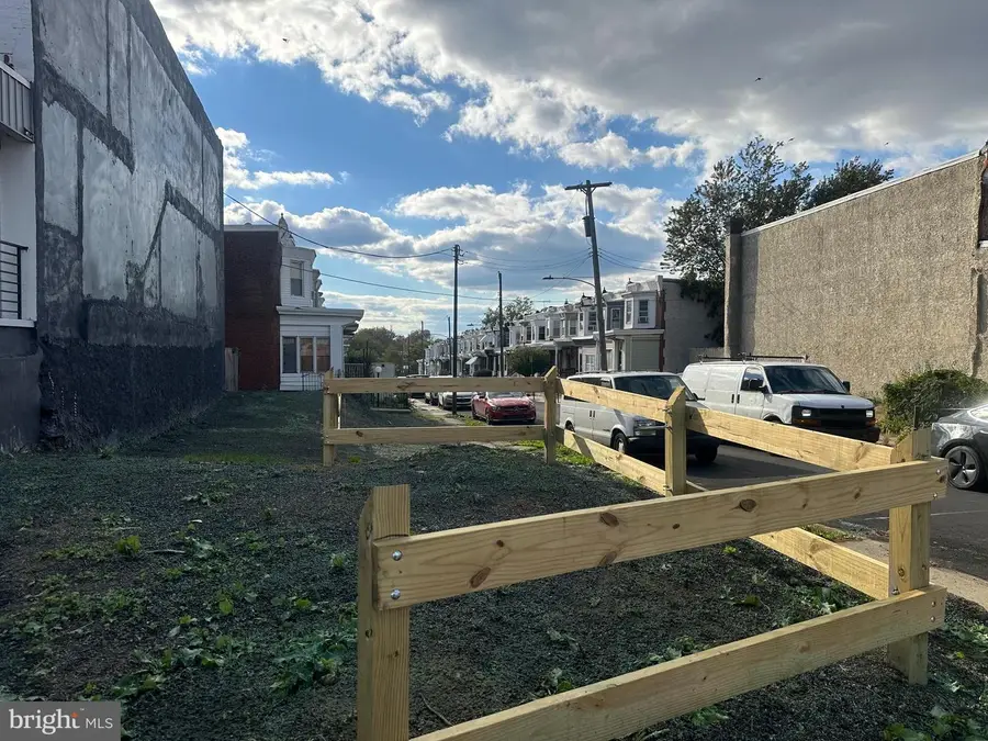 1048 Cobbs Creek Pkwy, Philadelphia, PA 19143 - Image #2