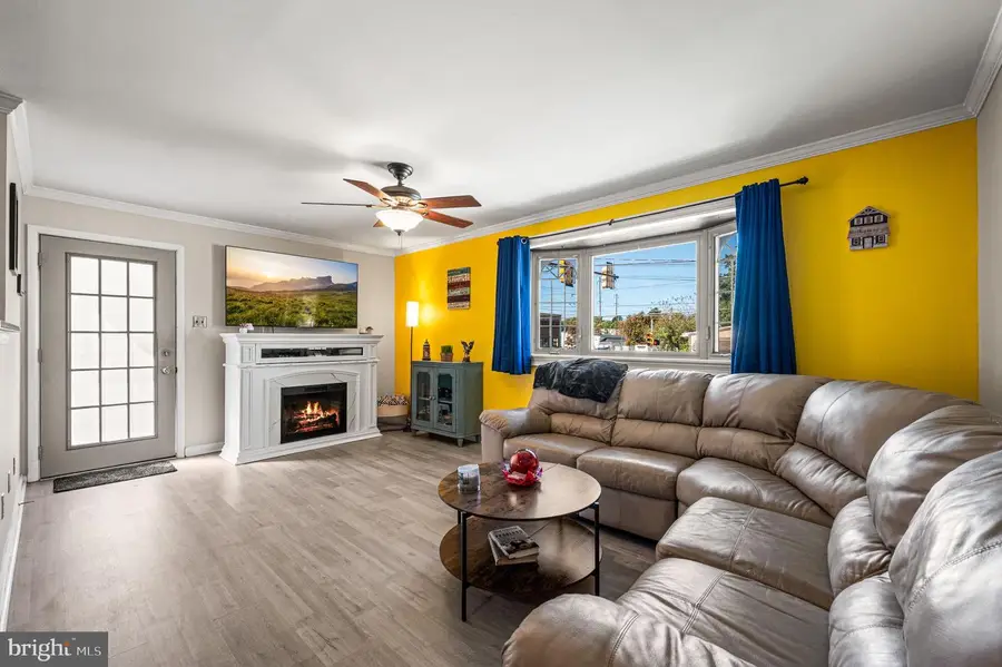 9301 State Rd, Philadelphia, PA 19114 - Image #3