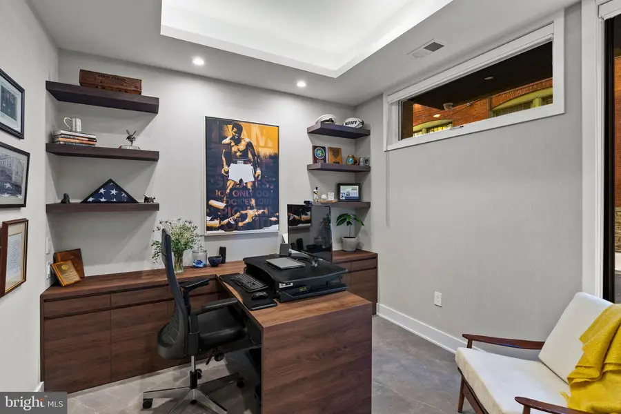 1646 Carlton St, Philadelphia, PA 19103 - Image #3