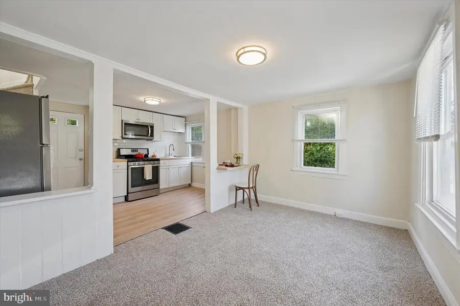 571 Shawmont Ave, Philadelphia, PA 19128 - Image #3