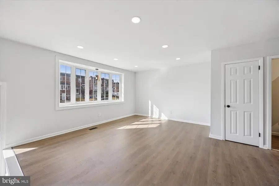 11830 Basile Rd, Philadelphia, PA 19154 - Image #3