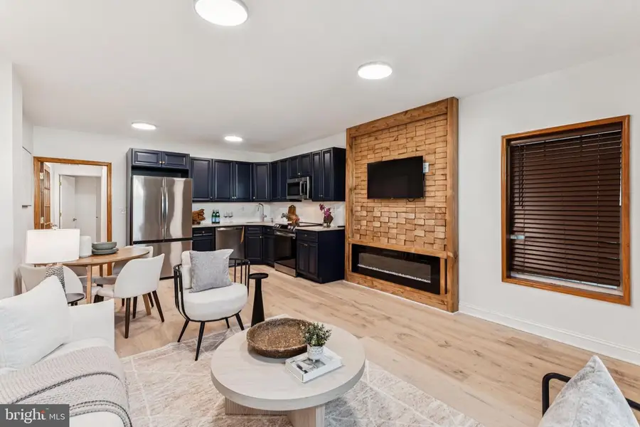 2504 E York St, Philadelphia, PA 19125 - Image #3