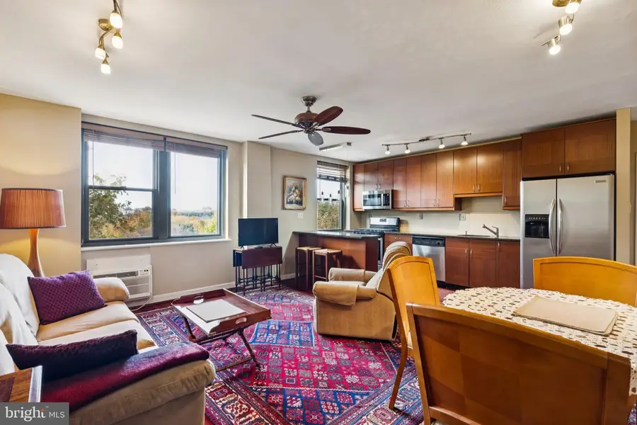 2601 Pennsylvania Ave #409, Philadelphia, PA 19130 - Image #2