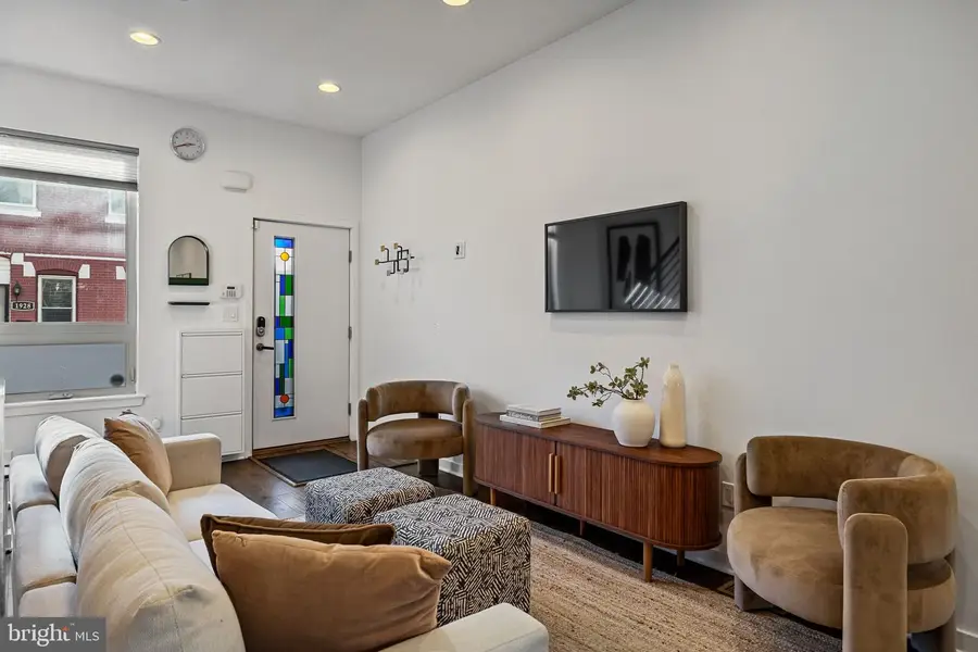 1927 Wilder St, Philadelphia, PA 19146 - Image #2