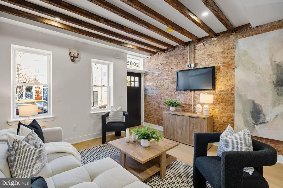 2005 Tulip St, Philadelphia, PA 19125 - Image #3