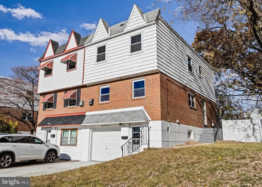 859 Selmer Rd, Philadelphia, PA 19116 - Image #2