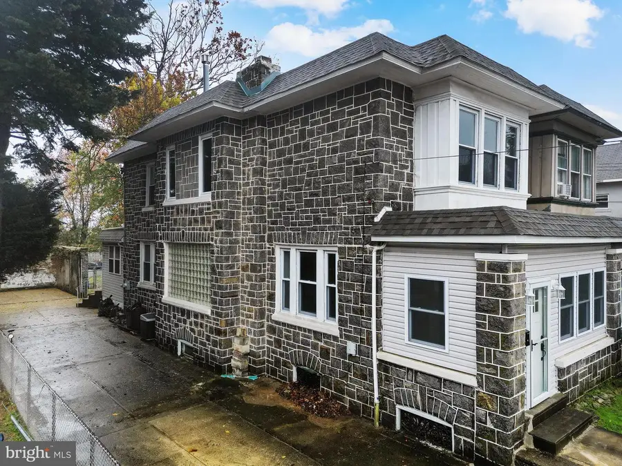 6709 Charles St, Philadelphia, PA 19135 - Image #2