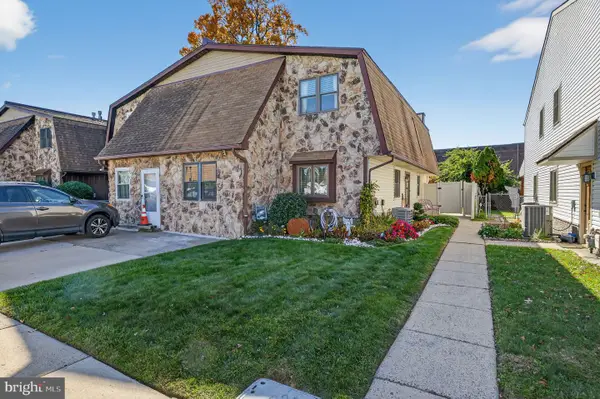 1112 Selmer Rd, PHILADELPHIA, PA 19116