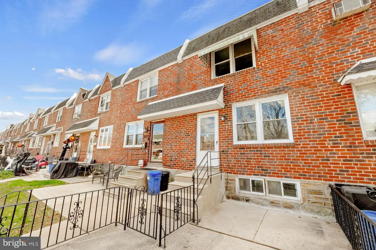 6321 Edmund St, Philadelphia, PA 19135 - Image #1