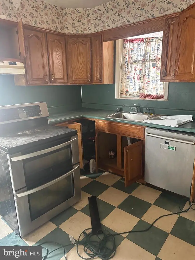 1453 Mckinley St, Philadelphia, PA 19149 - Image #3