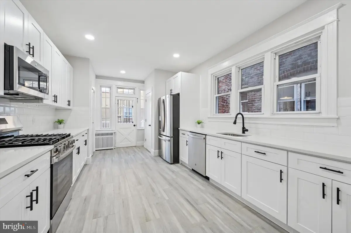 447 S 48th St, Philadelphia, PA 19143 - Image #1